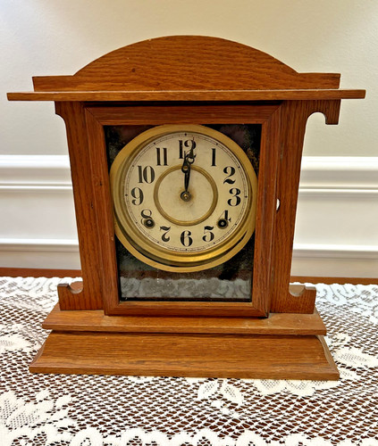 Antique ingraham day time - e.,
